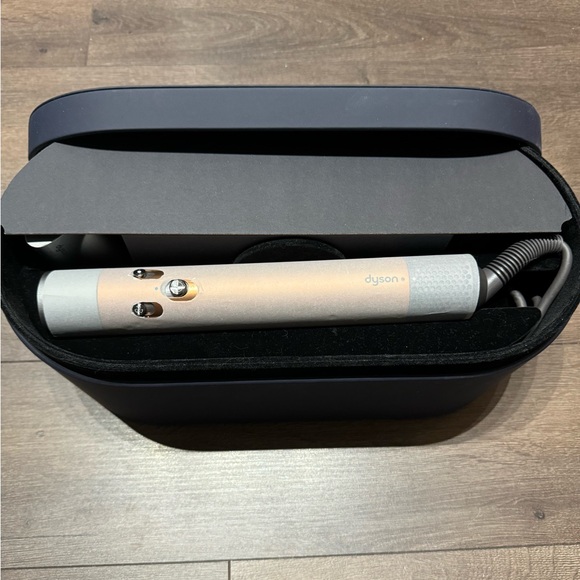 Dyson Airwrap Long - Picture 1 of 5